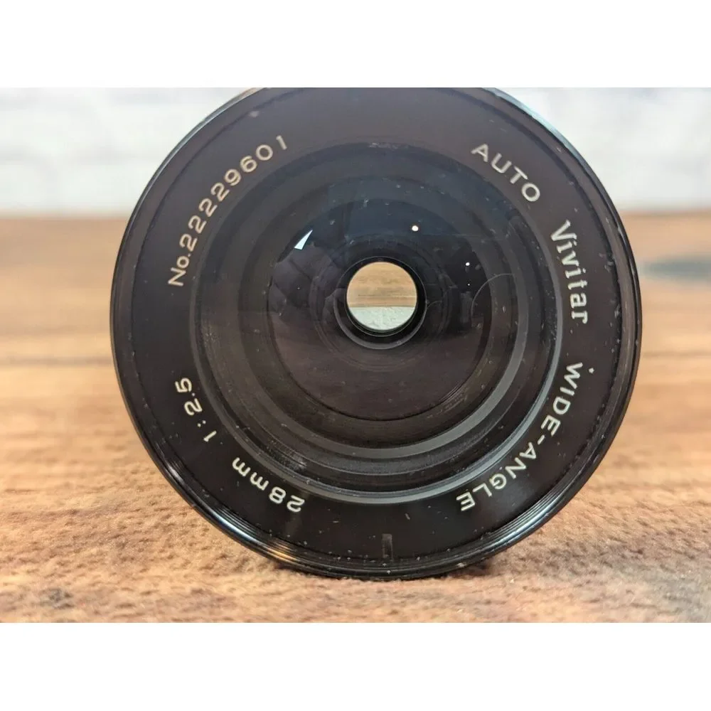 Vivitar Auto Wide‎ Angle 28Mm 1:2.5 - Lens Konica Ar Mount 22229601